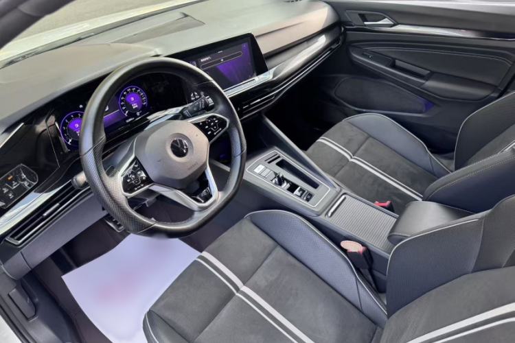 Used Volkswagen Golf 2021 280TSI DSG Pro First Edition Interior 2