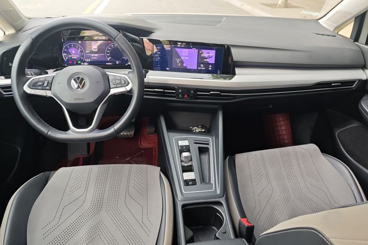 Used Volkswagen Golf 2021 280TSI DSG Pro Interior 3