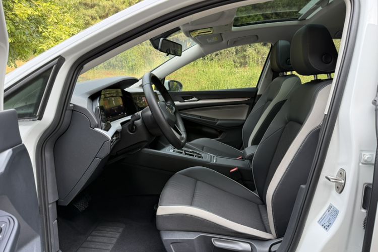 Used Volkswagen Golf 2021 280TSI DSG Pro Interior 3