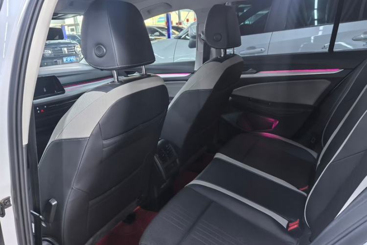 Used Volkswagen Golf 2021 280TSI DSG Pro First Edition Interior 3
