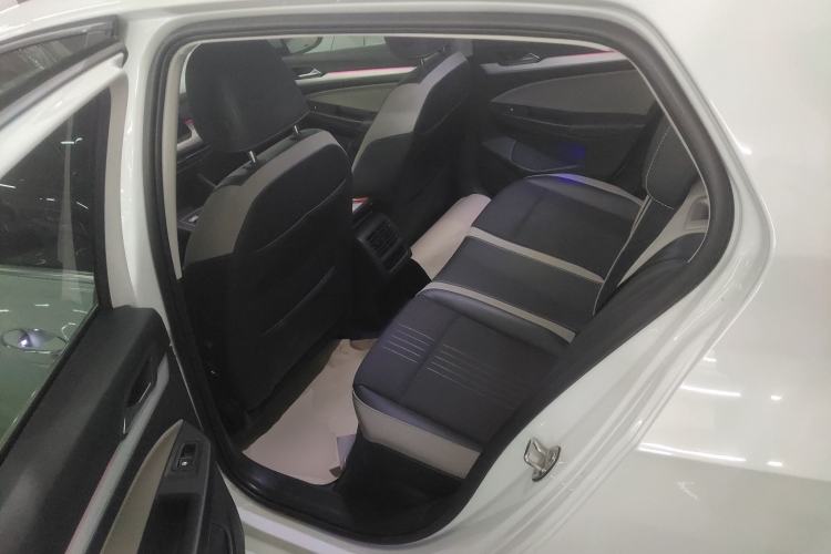Used Volkswagen Golf 2021 280TSI DSG Pro Interior 4