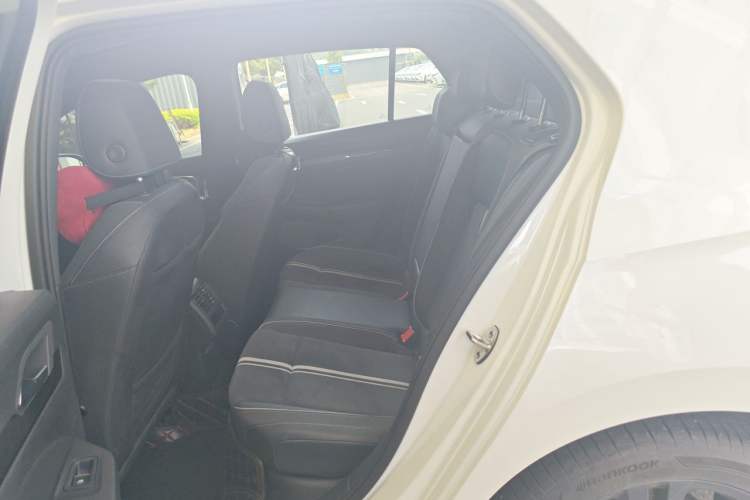 Used Volkswagen Golf 2021 280TSI DSG 30th Anniversary Edition Interior 4