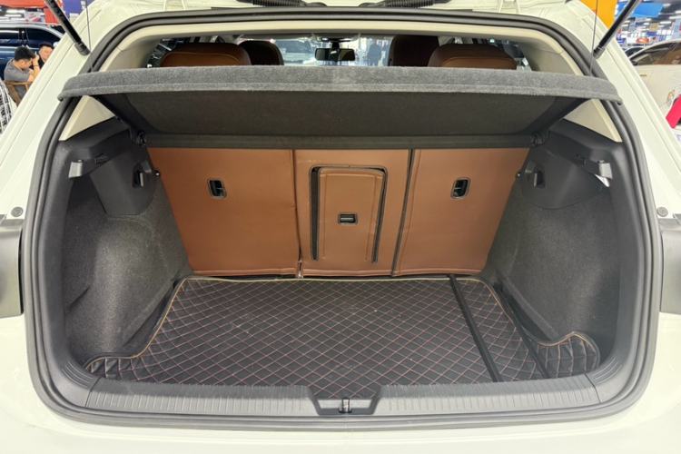 Used Volkswagen Golf 2021 280TSI DSG Pro Interior 4