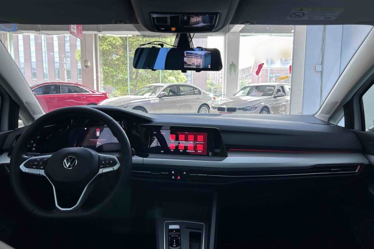 Used Volkswagen Golf 2021 280TSI DSG Pro Interior 5