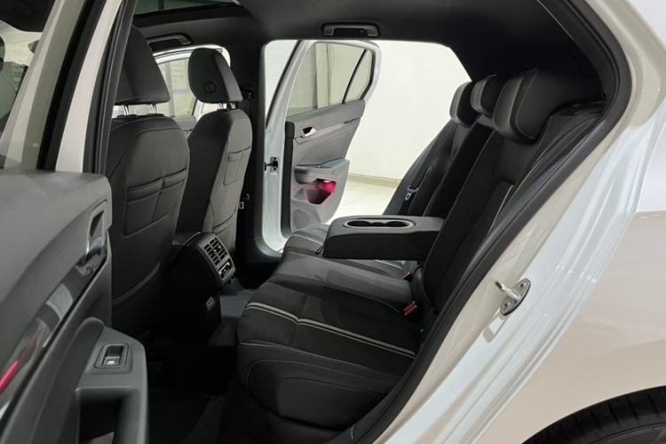Used Volkswagen Golf 2021 280TSI DSG R-Line Interior 6