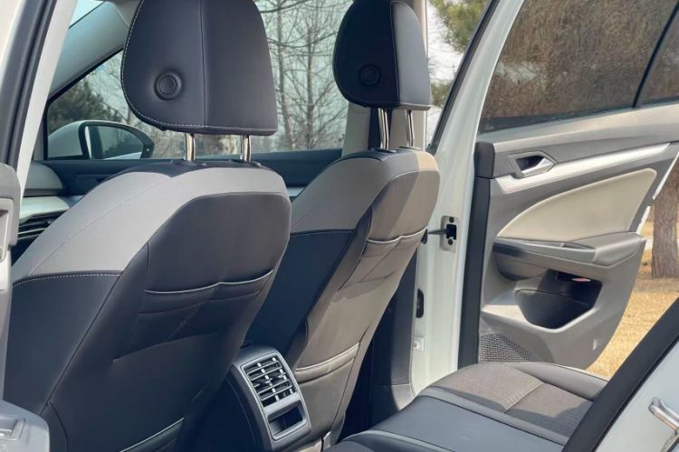 Used Volkswagen Golf 2021 280TSI DSG 30th Anniversary Edition Interior 6