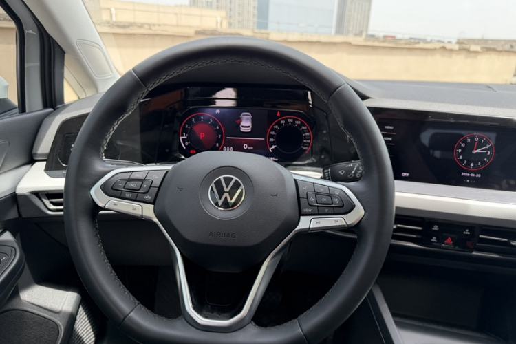 Used Volkswagen Golf 2021 280TSI DSG Pro Interior 8