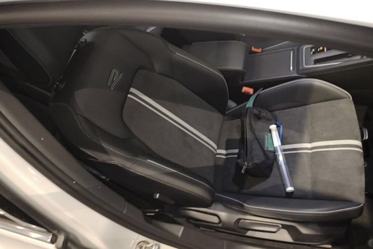 Used Volkswagen Golf 2021 280TSI DSG 30th Anniversary Edition Interior 9