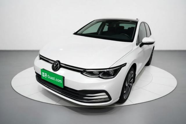 Używany Volkswagen Golf 2021 280TSI DSG Pro