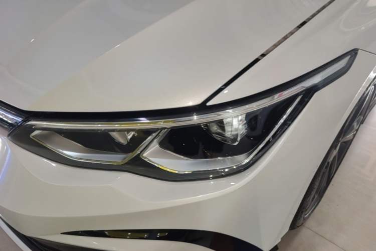 Used Volkswagen Golf 2021 280TSI DSG R-Line Left Front Headlight