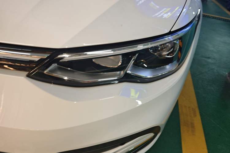 Used Volkswagen Golf 2021 280TSI DSG Pro Left Front Headlight