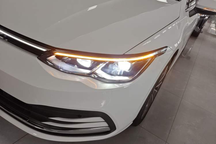 Used Volkswagen Golf 2021 280TSI DSG Pro Left Front Headlight