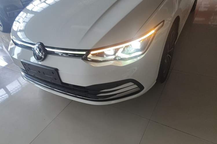 Used Volkswagen Golf 2021 280TSI DSG Pro Left Front Headlight