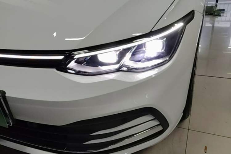 Used Volkswagen Golf 2021 280TSI DSG Pro Left Front Headlight