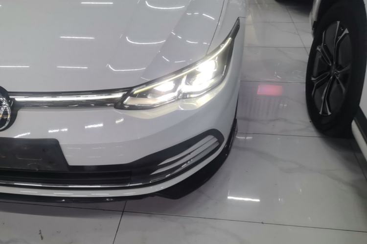 Used Volkswagen Golf 2021 200TSI DSG Pro Left Front Headlight