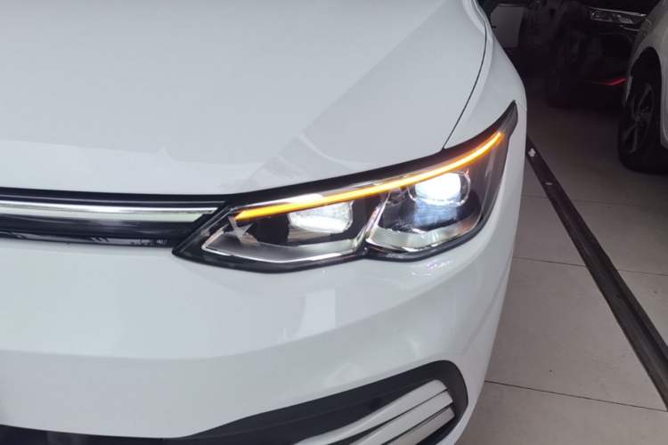 Used Volkswagen Golf 2021 280TSI DSG Pro Left Front Headlight