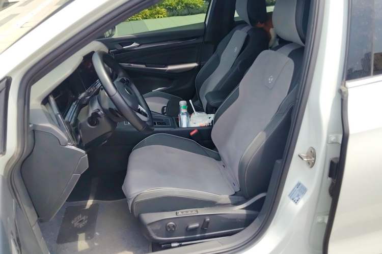 Used Volkswagen Golf 2021 280TSI DSG R-Line Left Front Seat