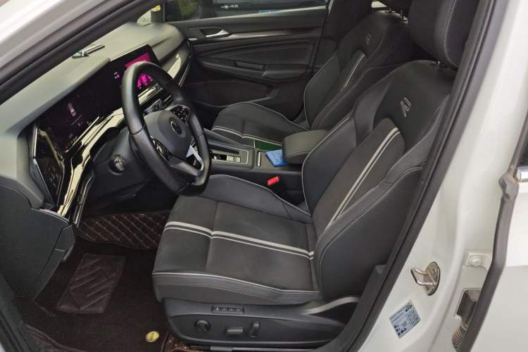 Used Volkswagen Golf 2021 280TSI DSG R-Line Left Front Seat