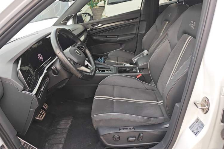 Used Volkswagen Golf 2021 280TSI DSG R-Line Left Front Seat