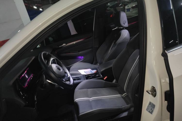 Used Volkswagen Golf  Left Front Seat