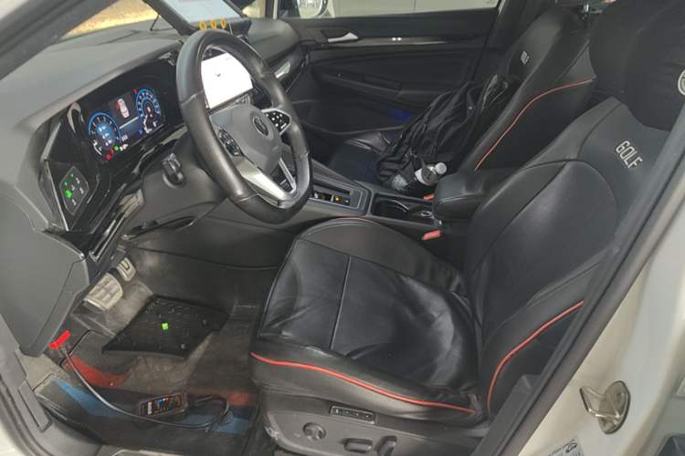 Used Volkswagen Golf 2021 280TSI DSG Pro First Edition Left Front Seat