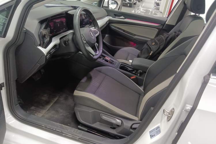 Used Volkswagen Golf 2021 280TSI DSG Pro Left Front Seat
