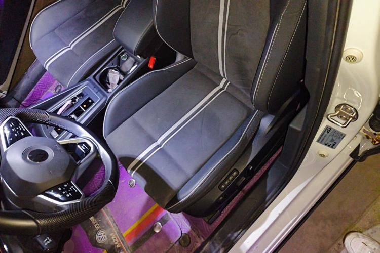 Used Volkswagen Golf 2021 280TSI DSG R-Line Left Front Seat