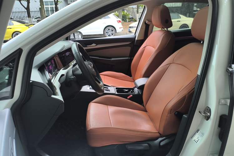 Used Volkswagen Golf 2021 280TSI DSG Pro Left Front Seat