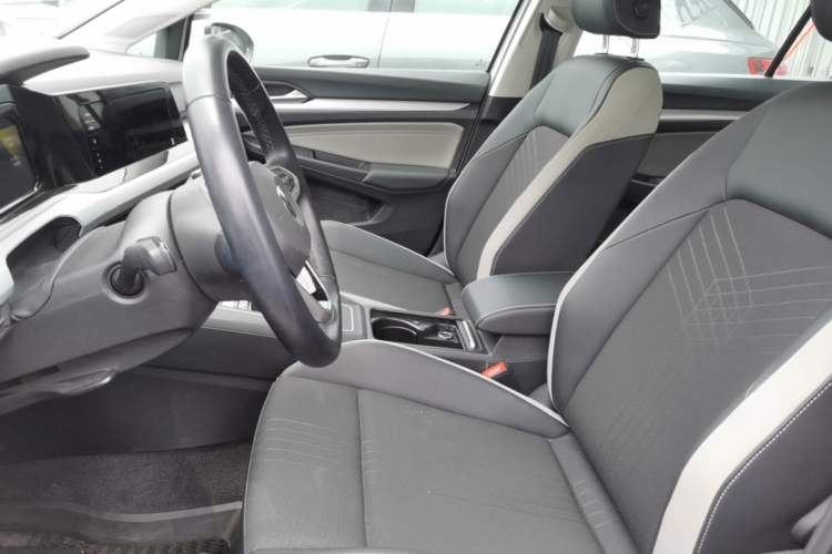 Used Volkswagen Golf 2021 280TSI DSG Pro First Edition Left Front Seat