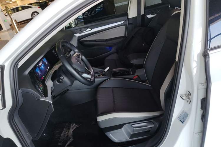 Used Volkswagen Golf 2021 280TSI DSG Pro Left Front Seat