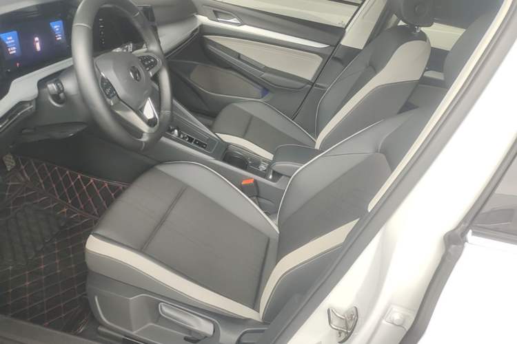 Used Volkswagen Golf 2021 200TSI DSG Pro Left Front Seat
