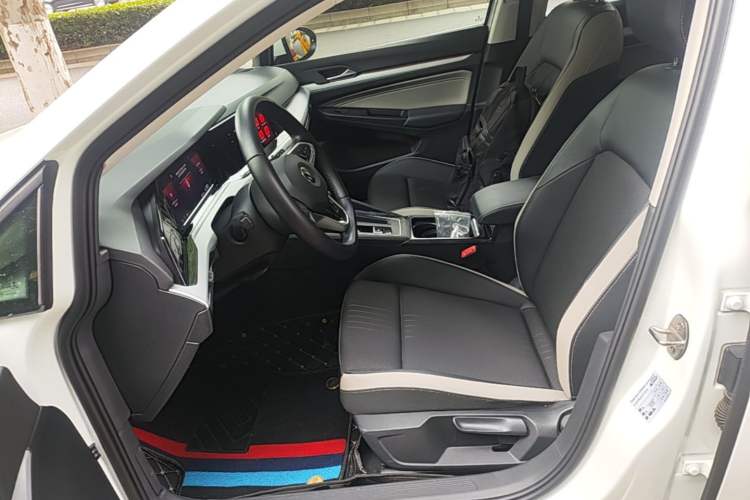 Used Volkswagen Golf 2021 280TSI DSG Pro Left Front Seat