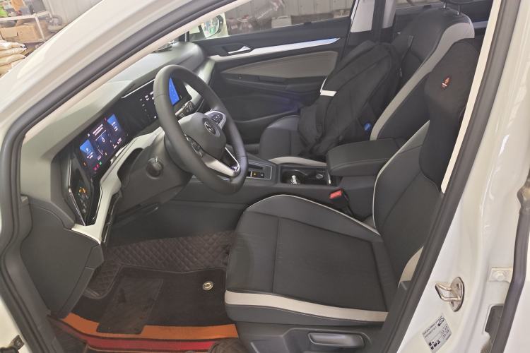 Used Volkswagen Golf 2021 280TSI DSG Pro Left Front Seat
