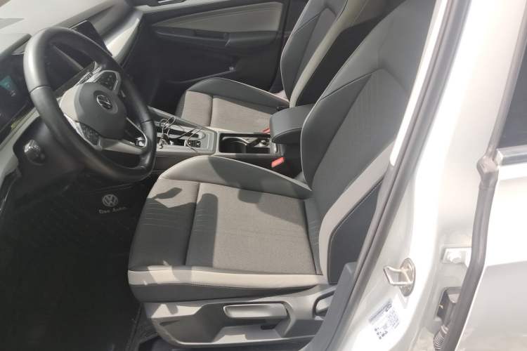 Used Volkswagen Golf 2021 280TSI DSG Pro Left Front Seat