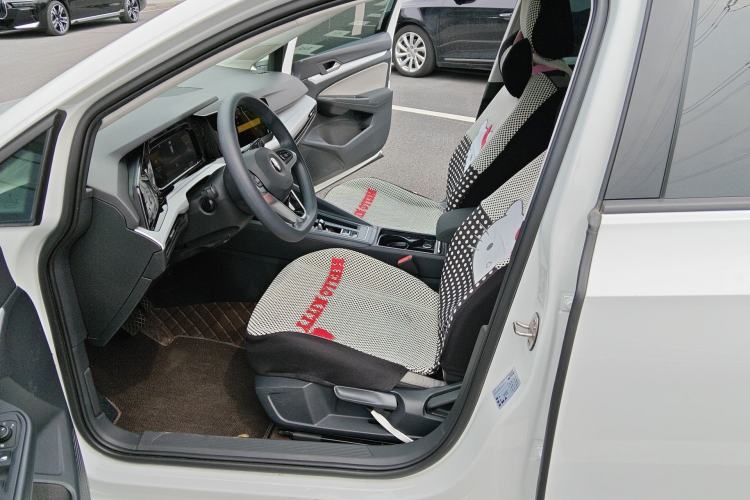 Used Volkswagen Golf 2021 200TSI DSG Left Front Seat
