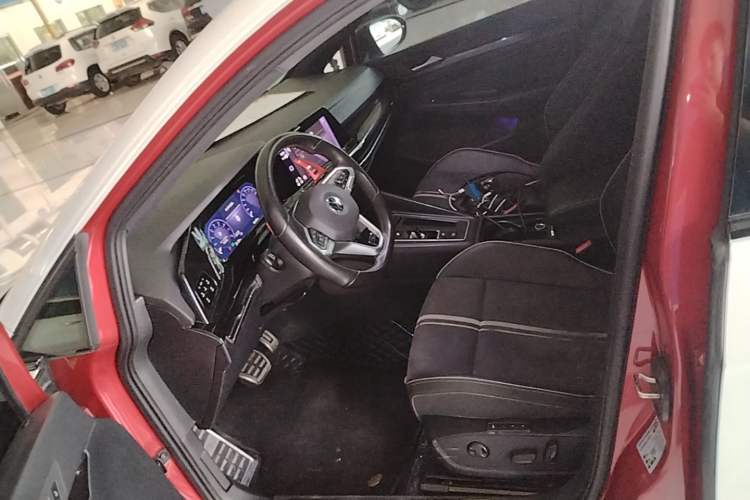 Used Volkswagen Golf 2021 280TSI DSG R-Line Left Front Seat