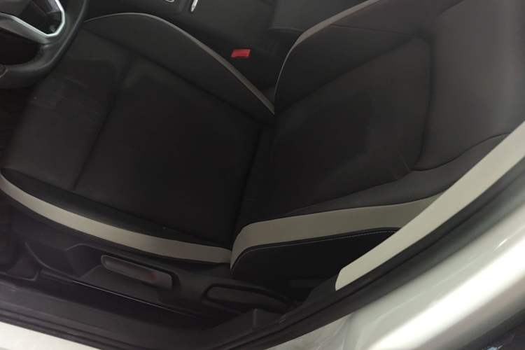 Used Volkswagen Golf 2021 280TSI DSG Pro Left Front Seat