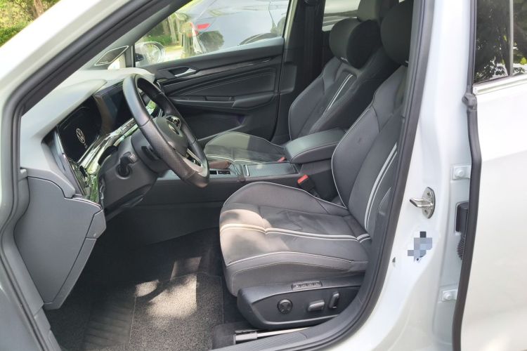 Used Volkswagen Golf 2021 280TSI DSG R-Line Left Front Seat