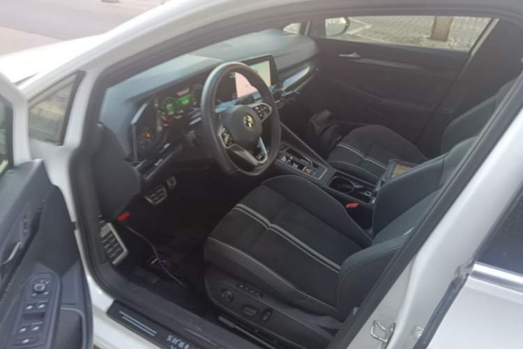 Used Volkswagen Golf 2021 280TSI DSG R-Line Left Front Seat