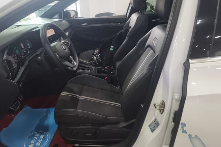 Used Volkswagen Golf 2021 280TSI DSG R-Line Left Front Seat