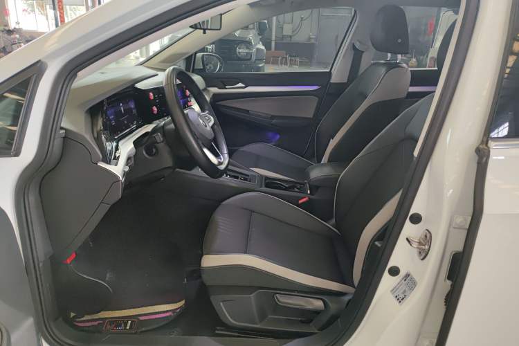 Used Volkswagen Golf 2021 280TSI DSG Pro Left Front Seat