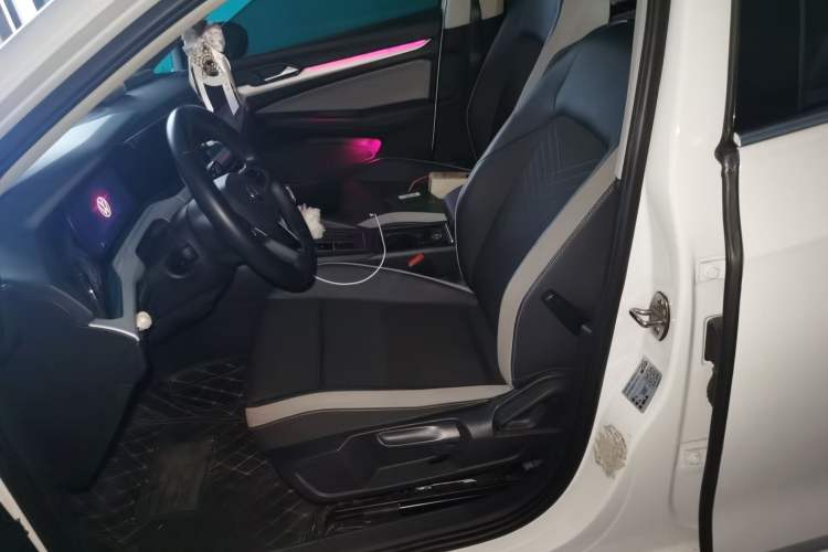 Used Volkswagen Golf 2021 280TSI DSG Pro First Edition Left Front Seat