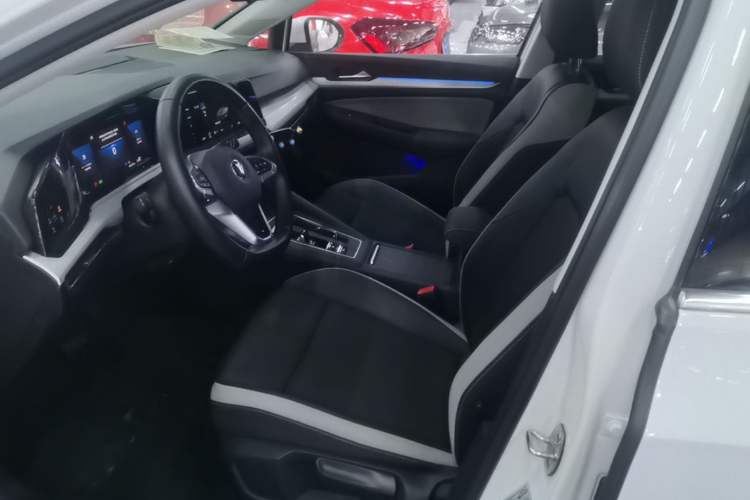 Used Volkswagen Golf 2021 200TSI DSG Pro Left Front Seat