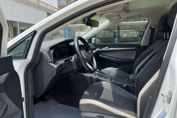 Used Volkswagen Golf 2021 280TSI DSG 30th Anniversary Edition Left Front Seat