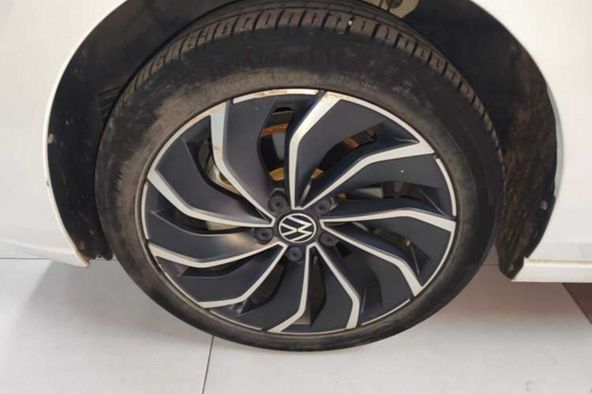 Used Volkswagen Golf 2021 280TSI DSG Pro Left Front Wheel Hub