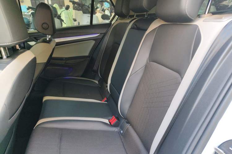 Used Volkswagen Golf 2021 280TSI DSG Pro Left Rear Seat