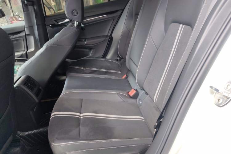 Used Volkswagen Golf 2021 280TSI DSG R-Line Left Rear Seat