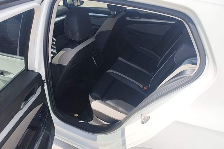 Used Volkswagen Golf 2021 280TSI DSG Pro Left Rear Seat