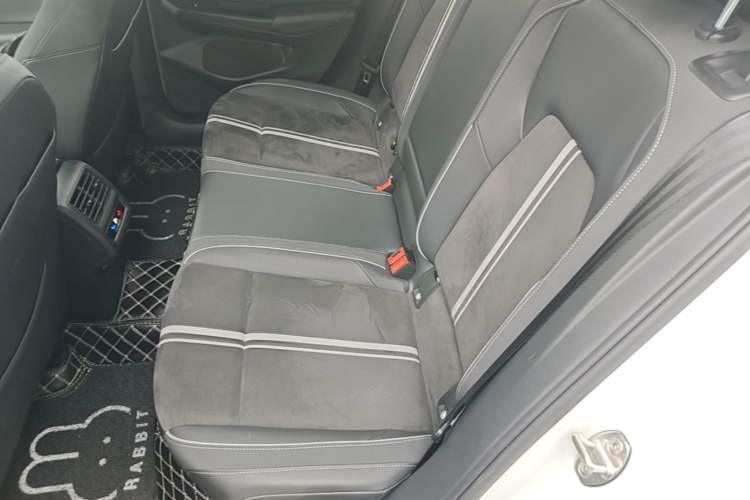 Used Volkswagen Golf 2021 280TSI DSG R-Line Left Rear Seat