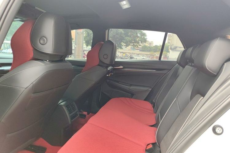 Used Volkswagen Golf 2021 280TSI DSG R-Line Left Rear Seat